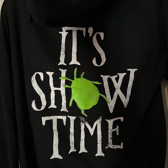 Excellent condition beetlejuice broadway zip up size small - Picture 3 of 4